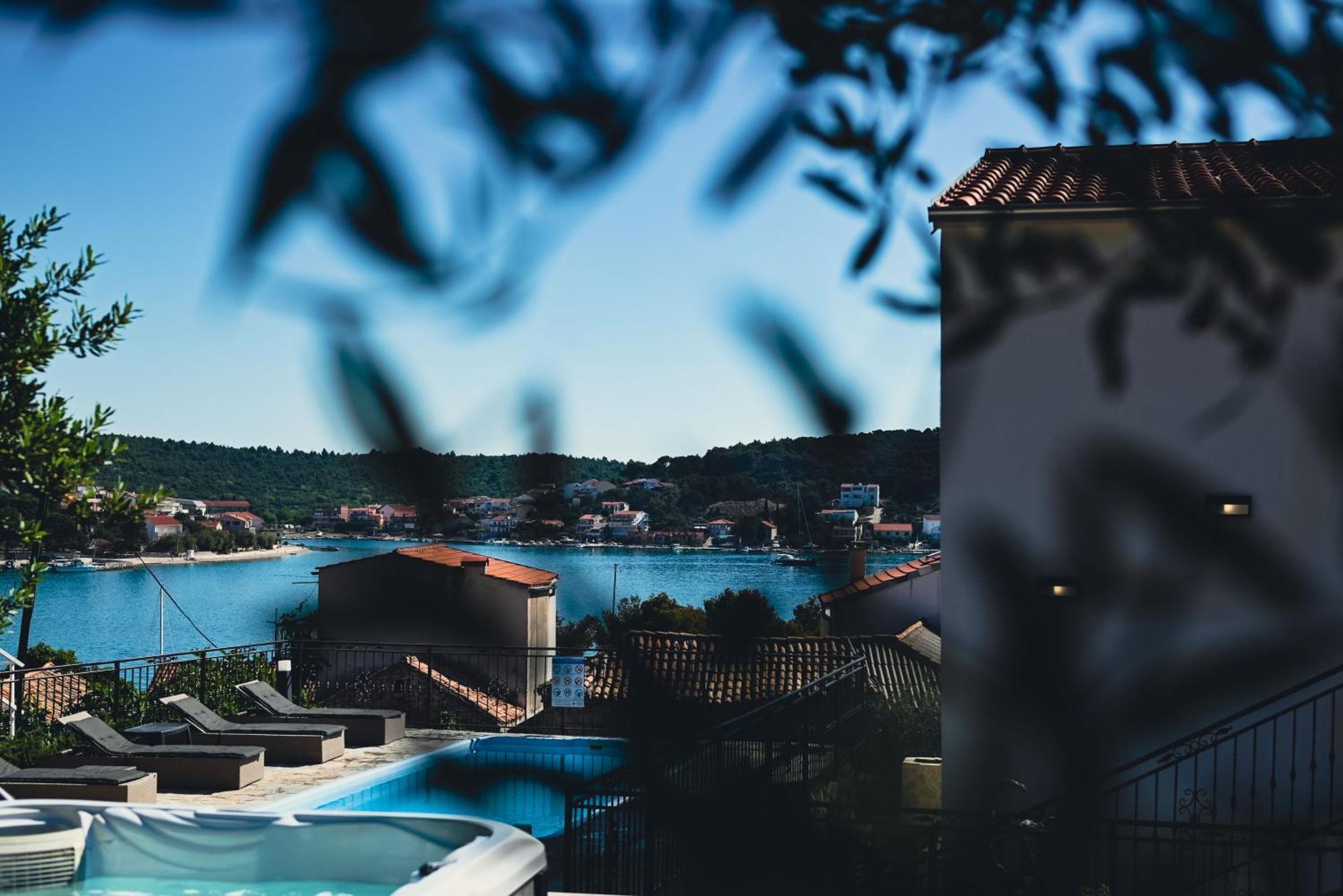 Tisno Resort Exteriér fotografie